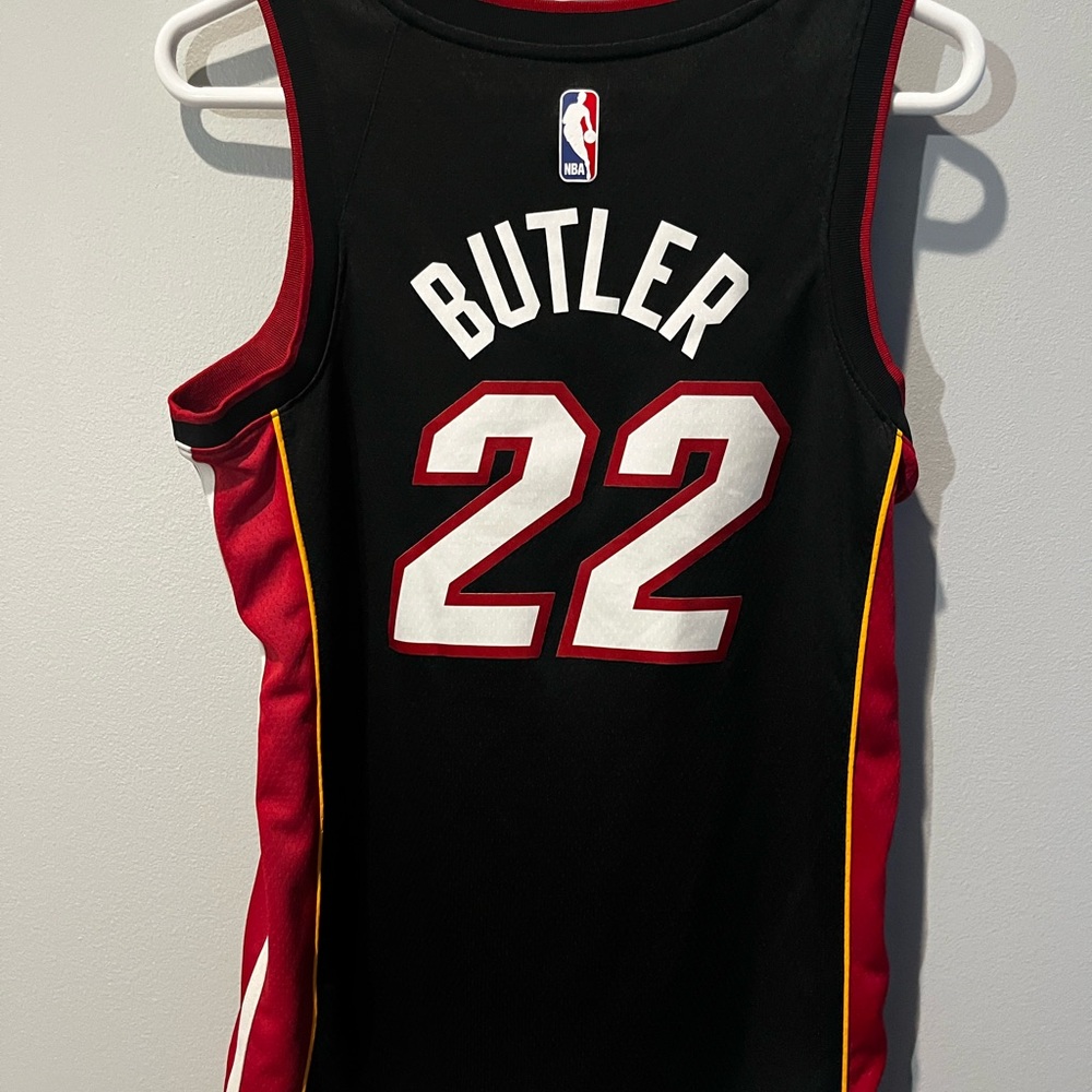 Nike Jimmy Butler Black and Red Miami Heat NBA Dri-FIT Jersey (Small/Unused)
